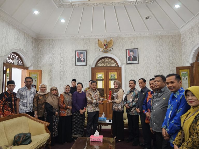Komisi E Yakin Sinergi Kuat Pemerintah Percepat Penanganan Kemiskinan di Jateng