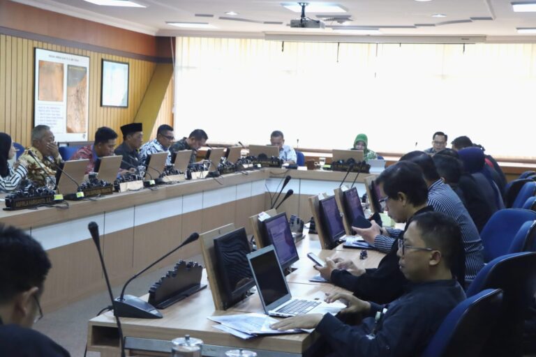 RAPAT KERJA: Program 2026 Tentukan Keberhasilan RPJMD Gubernur