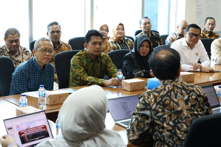 Raperda BPRS, Komisi C Konsultasi ke OJK