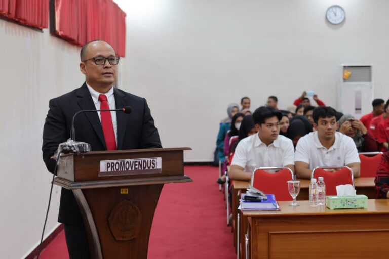 Soroti Sanksi Pidana Mati Koruptor, Ketua BK Raih Gelar Doktor