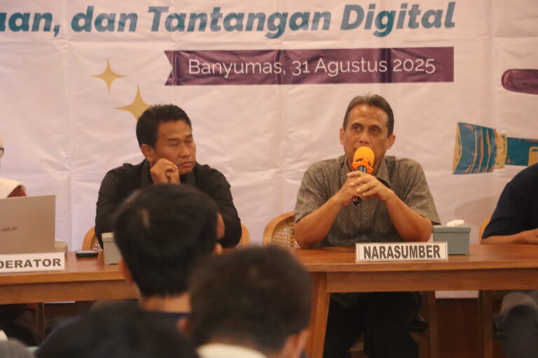 FGD WARTAWAN: Jurnalis Perlu Mengedukasi Masyarakat di Era Digital