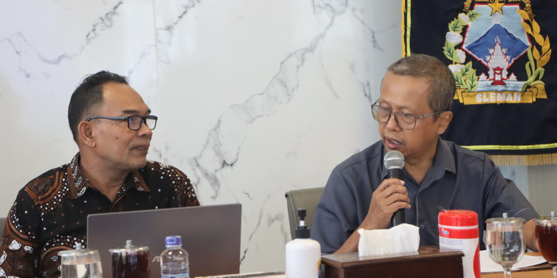 Diskusikan BPRS, Komisi C Studi Komparasi ke Sleman