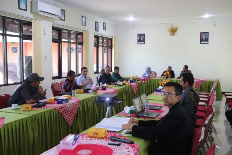 Proyek Jalan Harus Mendapat Perhatian Serius