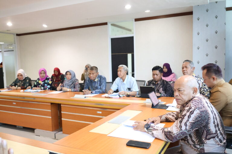 Dikonsultasikan, Raperda Garis Sempadan & Raperda Rencana Pembangunan Industri
