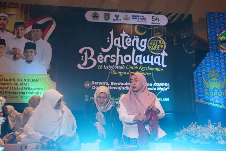 Ribuan Jamaah Doakan Keselamatan Bangsa