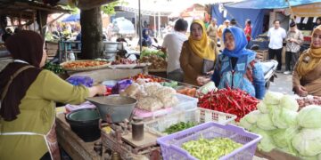 Pantau Harga Pangan di Pekalongan, Cabai Tembus Rp 120 Ribu