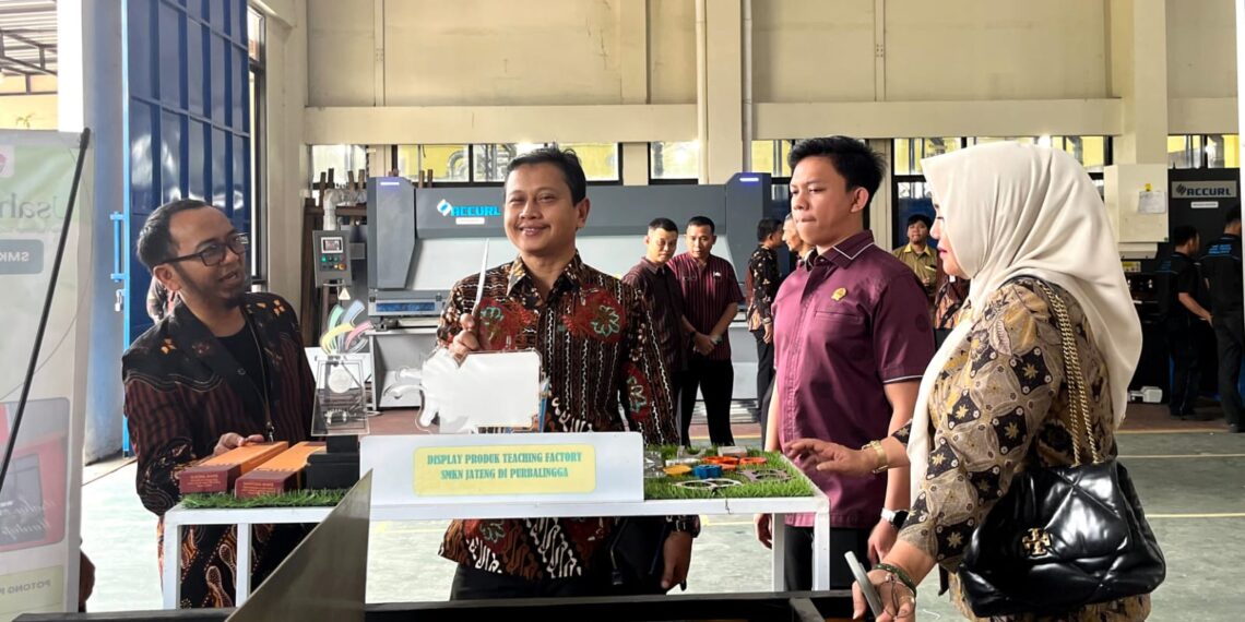 Ditinjau, SMK Negeri Jateng di Purbalingga